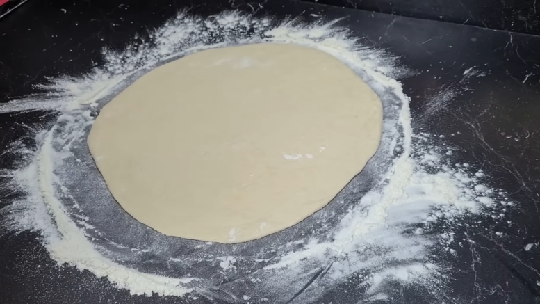 Massa de pizza como preparar