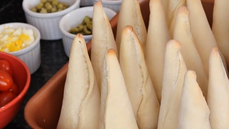 Massa de pizza cone como fazer