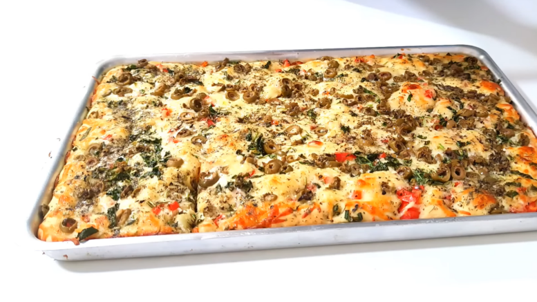 Focaccia de presunto e queijo