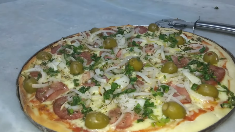 Recheio de calabresa para pizza